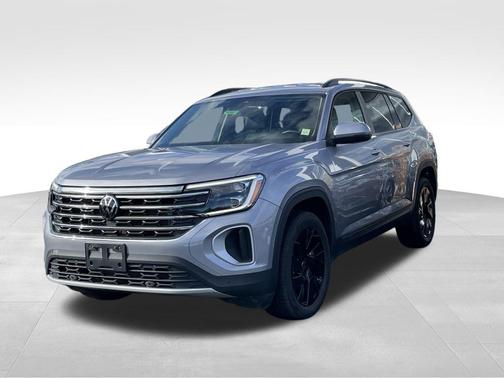 2025 Volkswagen Atlas 2.0T SE w/Technology 4MOTION