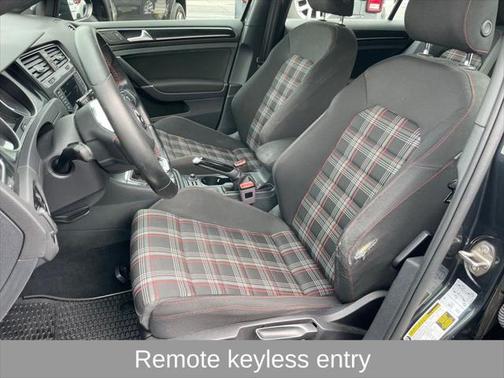 2017 Volkswagen Golf GTI 2.0T S 4-Door