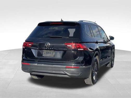 2024 Volkswagen Tiguan 2.0T SE 4MOTION