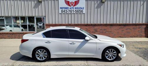 2014 INFINITI Q50 Premium