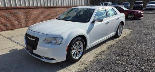 2016 Chrysler 300C Base