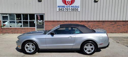 2012 Ford Mustang V6