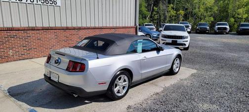 2012 Ford Mustang V6