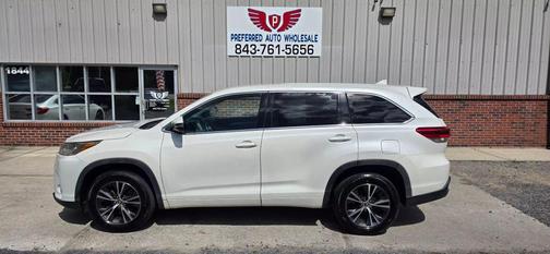 2017 Toyota Highlander LE Plus