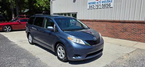 Shoreline Blue Pearl 2014 Toyota Sienna LE