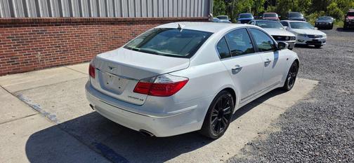 2011 Hyundai Genesis 4.6