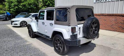 2013 Jeep Wrangler Unlimited Sahara