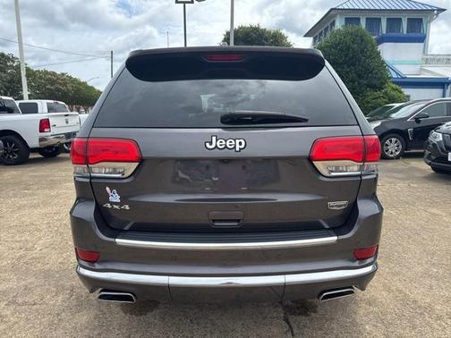 2017 Jeep Grand Cherokee Summit