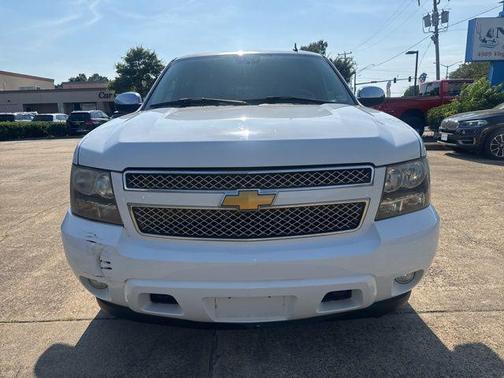 Summit White 2008 Chevrolet Suburban 1500 LTZ