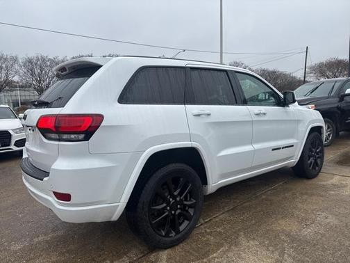 2020 Jeep Grand Cherokee Altitude
