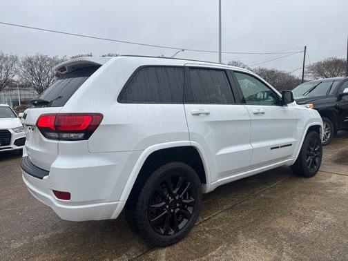 2020 Jeep Grand Cherokee Altitude