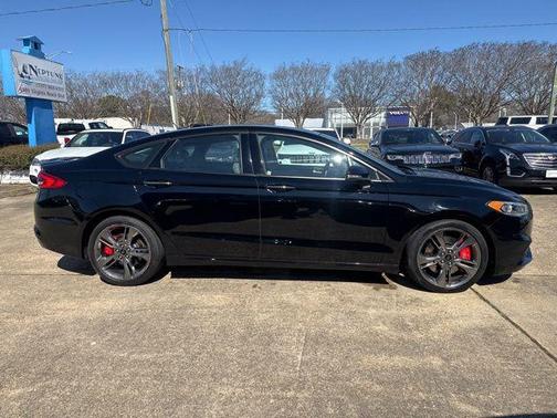 2017 Ford Fusion Sport