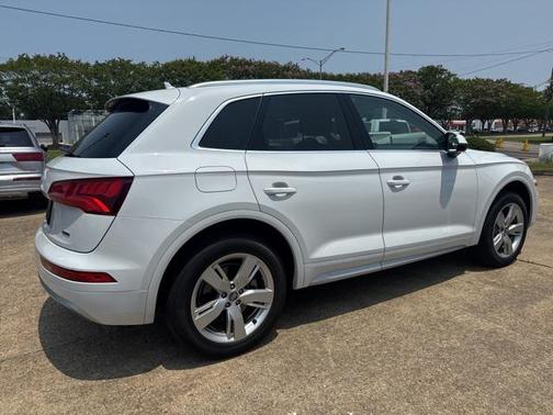 2019 Audi Q5 2.0T Premium