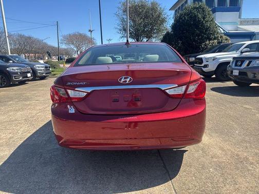 Venetian Red 2011 Hyundai SONATA GLS