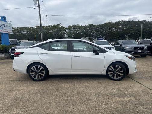 2020 Nissan Versa 1.6 S