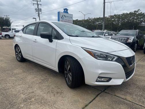 2020 Nissan Versa 1.6 S
