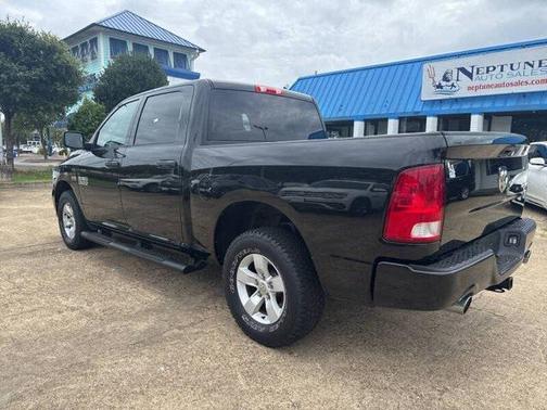 2016 RAM 1500 Tradesman/Express