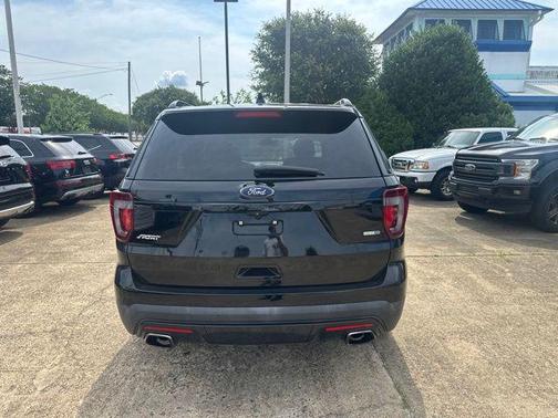 Shadow Black 2017 Ford Explorer sport