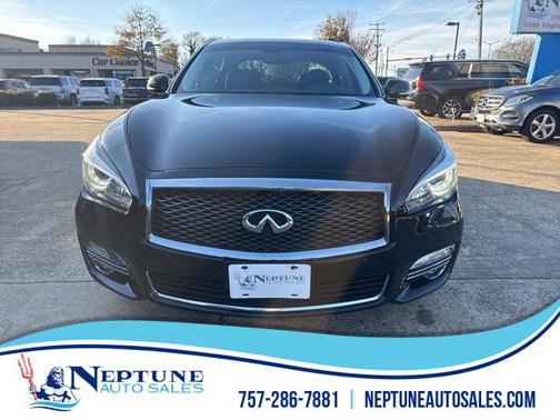 2017 INFINITI Q70L 3.7X