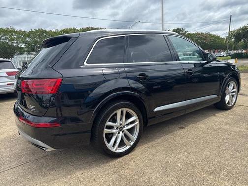 2017 Audi Q7 3.0T Prestige
