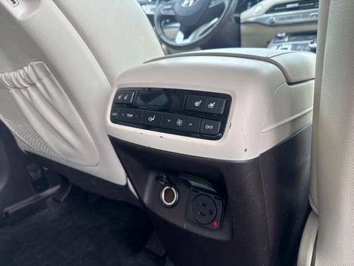 Becketts Black 2020 Hyundai PALISADE Limited