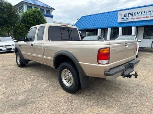 Tan 1998 Ford Ranger XLT SuperCab
