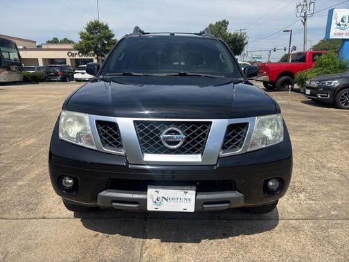Super Black 2014 Nissan Frontier PRO-4X