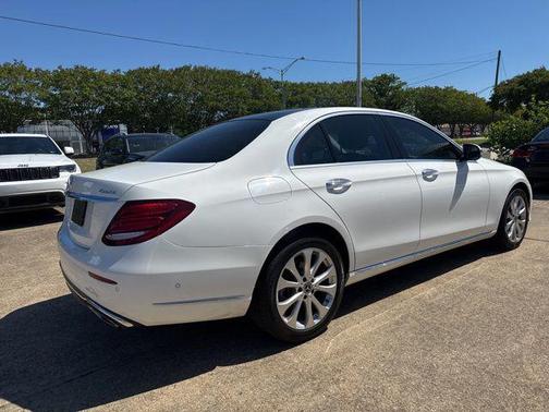 White 2018 Mercedes-Benz E-Class E 300
