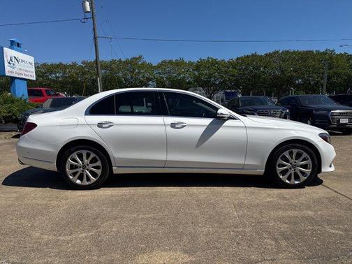 White 2018 Mercedes-Benz E-Class E 300