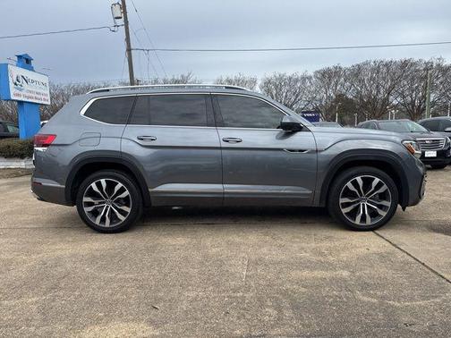 2021 Volkswagen Atlas 3.6L SEL Premium