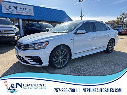 2017 Volkswagen Passat 1.8T R-Line w/Comfort