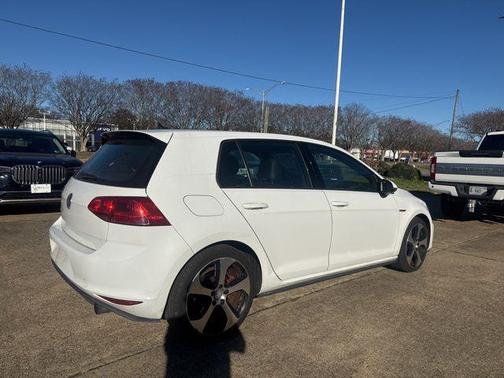 2017 Volkswagen Golf GTI 2.0T S 4-Door