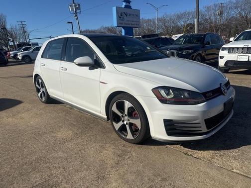 2017 Volkswagen Golf GTI 2.0T S 4-Door
