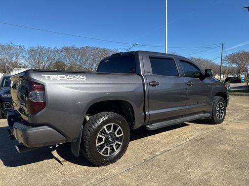 2019 Toyota Tundra SR5
