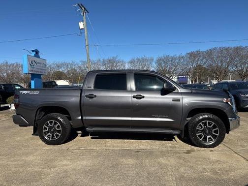 2019 Toyota Tundra SR5
