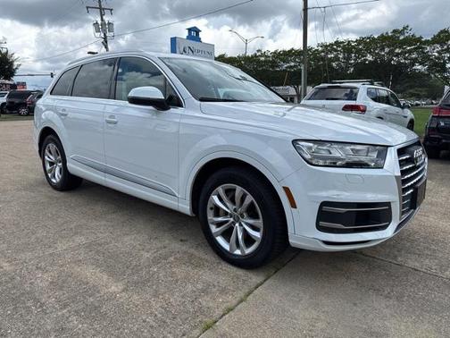 2019 Audi Q7 55 Premium