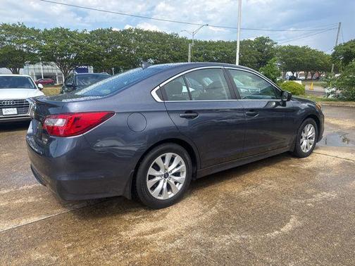 Carbide Gray Metallic 2017 Subaru Legacy Premium