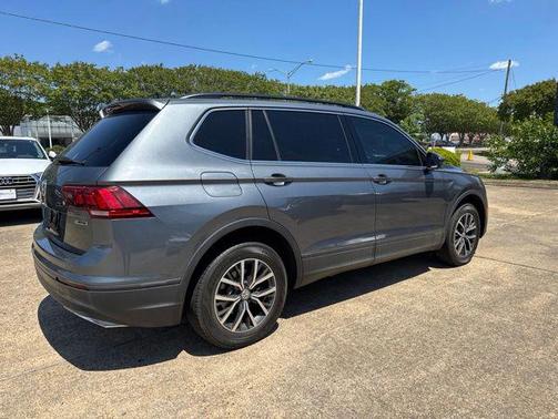 Gray 2019 Volkswagen Tiguan 2.0T SEL R-Line 4MOTION