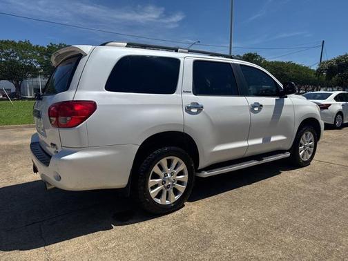 2013 Toyota Sequoia Platinum