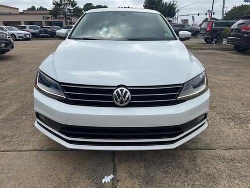 2017 Volkswagen Jetta 1.8T SEL