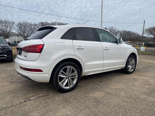 2016 Audi Q3 2.0T Premium Plus