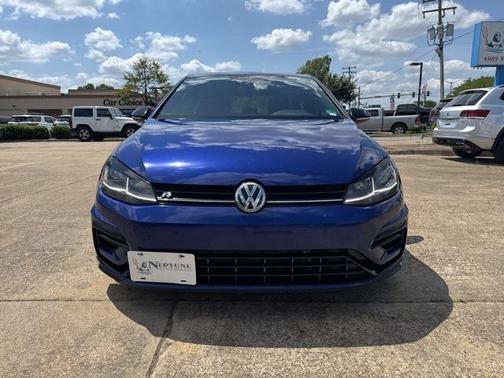 2018 Volkswagen Golf R 2.0T DSG