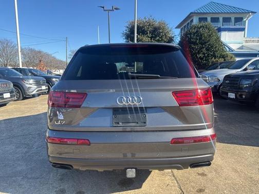 2019 Audi Q7 55 Prestige