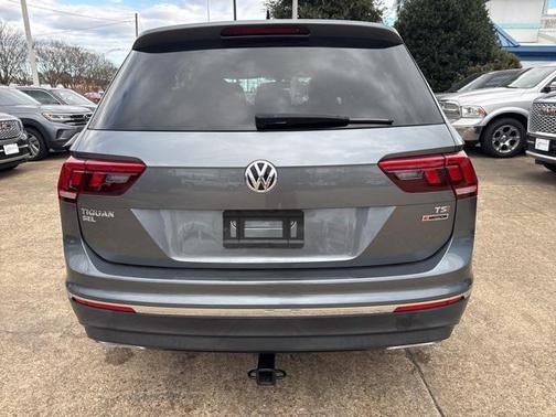2018 Volkswagen Tiguan 2.0T SEL