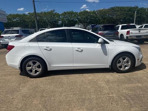 2015 Chevrolet Cruze 1LT