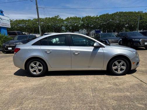 Silver Ice Metallic 2016 Chevrolet Cruze Limited 1LT