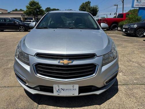 Silver Ice Metallic 2016 Chevrolet Cruze Limited 1LT