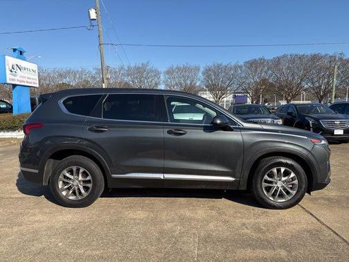 2019 Hyundai SANTA FE SEL 2.4