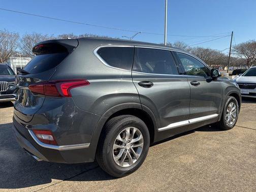 2019 Hyundai SANTA FE SEL 2.4