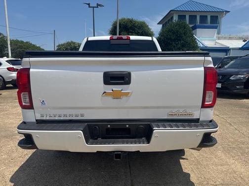 2016 Chevrolet Silverado 1500 High Country